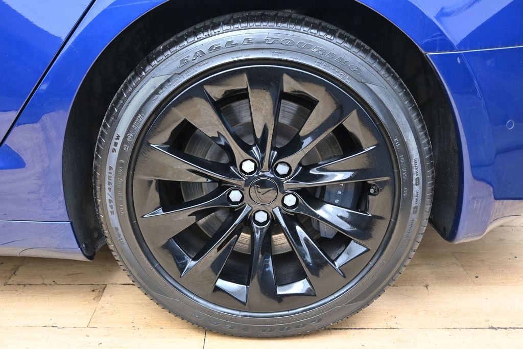 Used 2020 Tesla Model S Long Range Plus AWD/4WD image 11