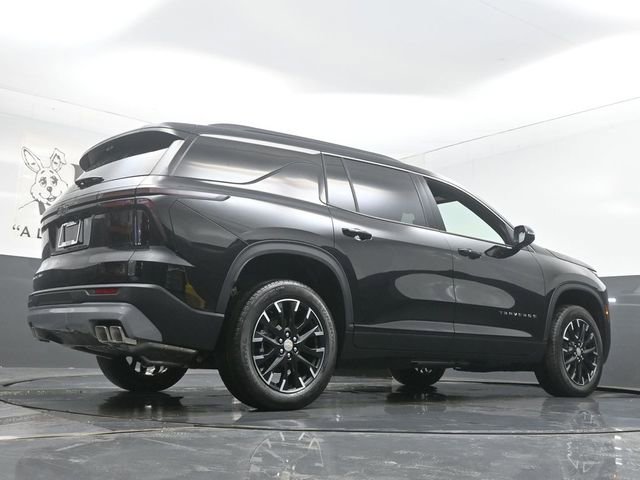 New 2026 Chevrolet Traverse LT w/ Sun and Wheel Package image 12