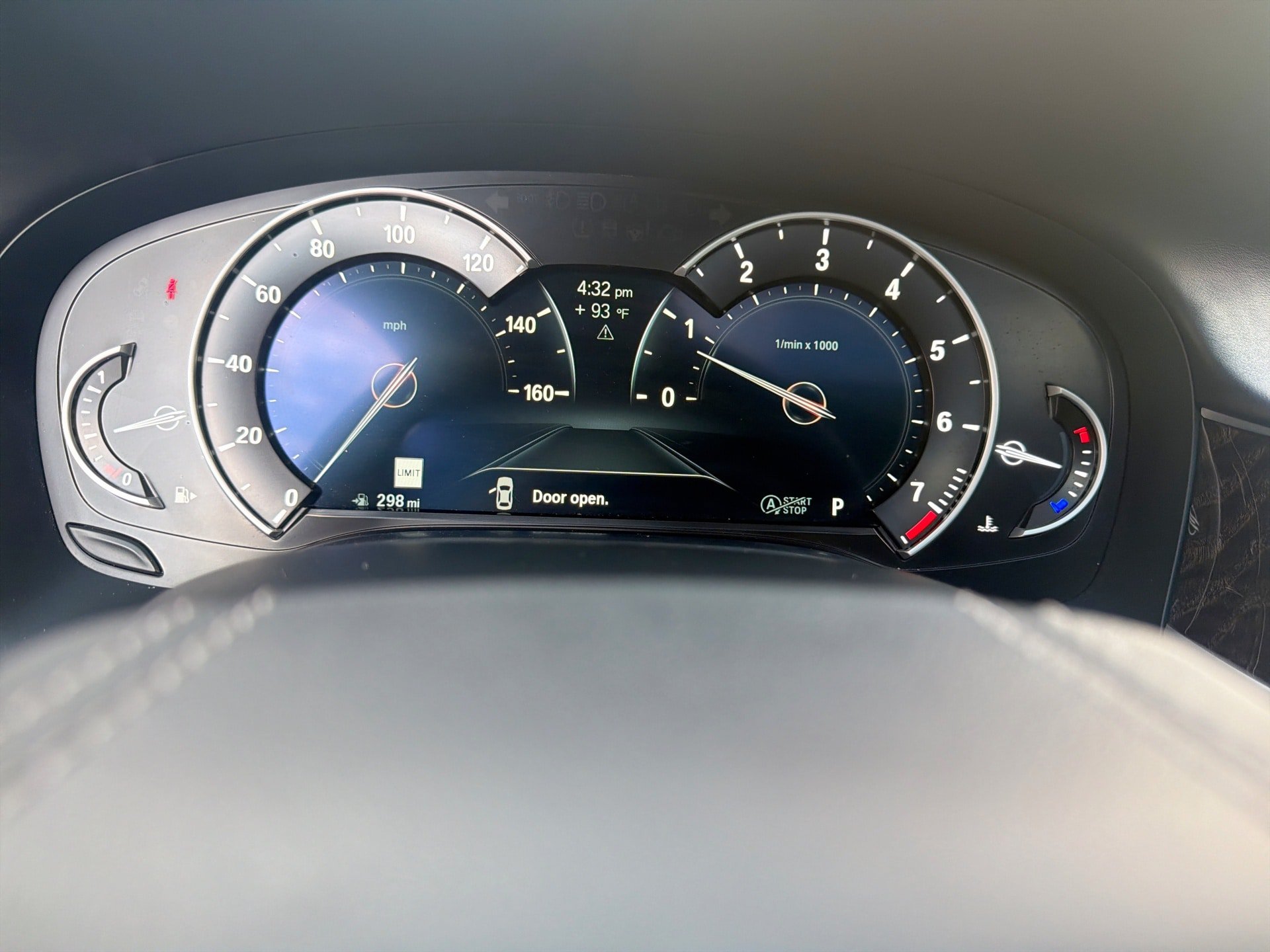 Used 2019 BMW 750i RWD image 10