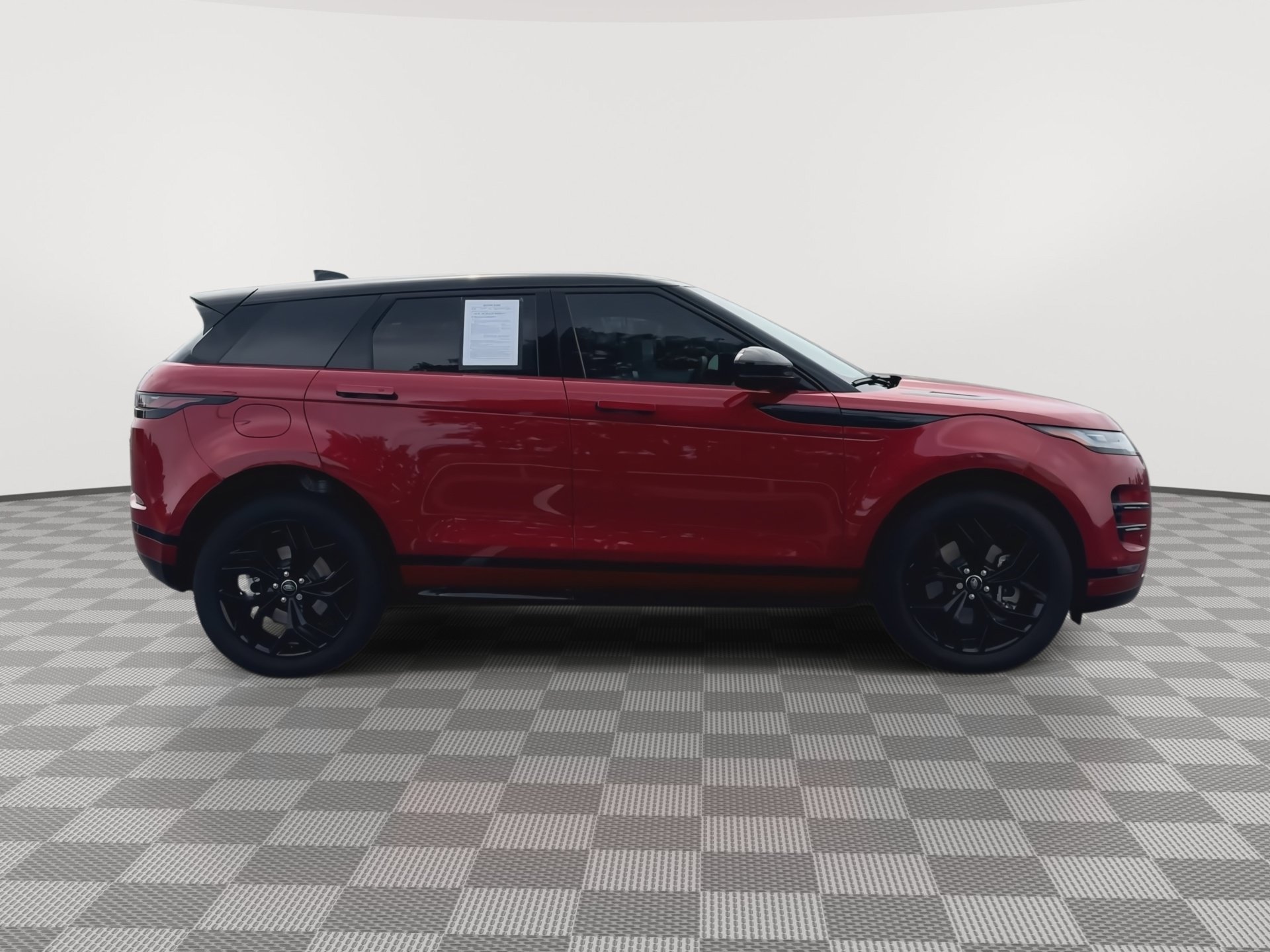 Used 2023 Land Rover Range Rover Evoque R-Dynamic SE AWD/4WD image 9