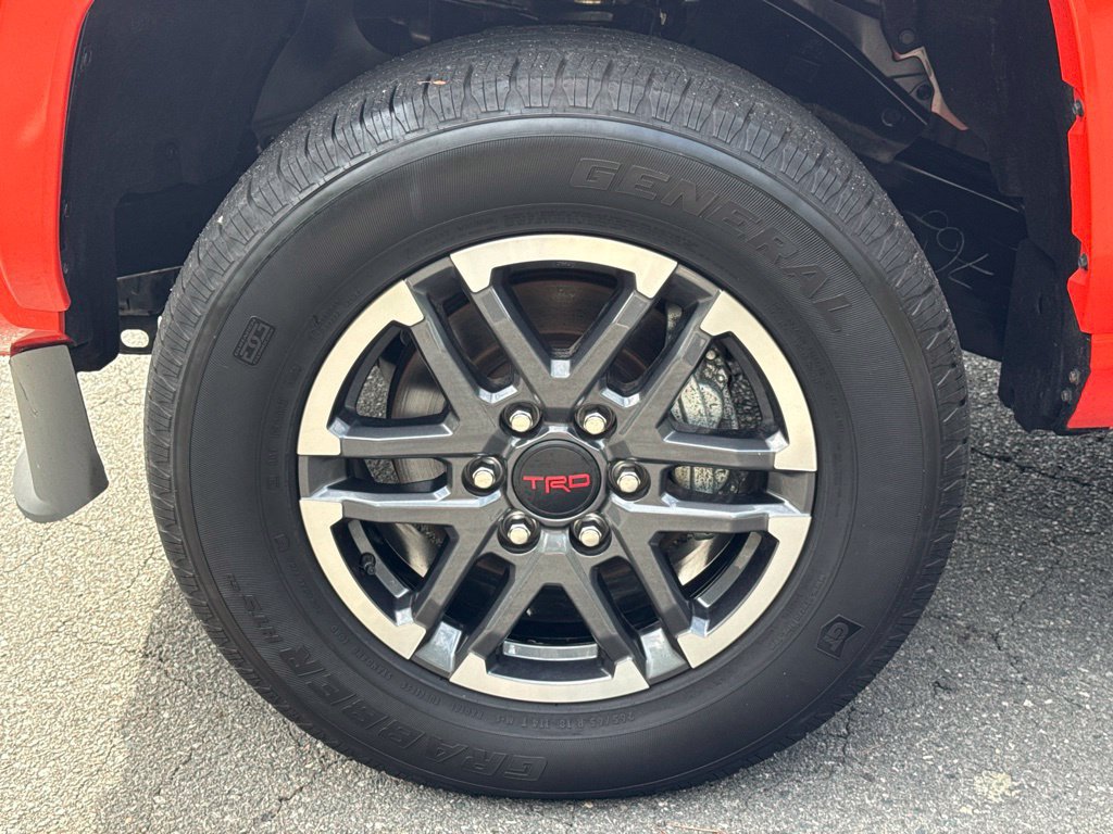 Used 2024 Toyota Tacoma TRD Sport RWD image 15