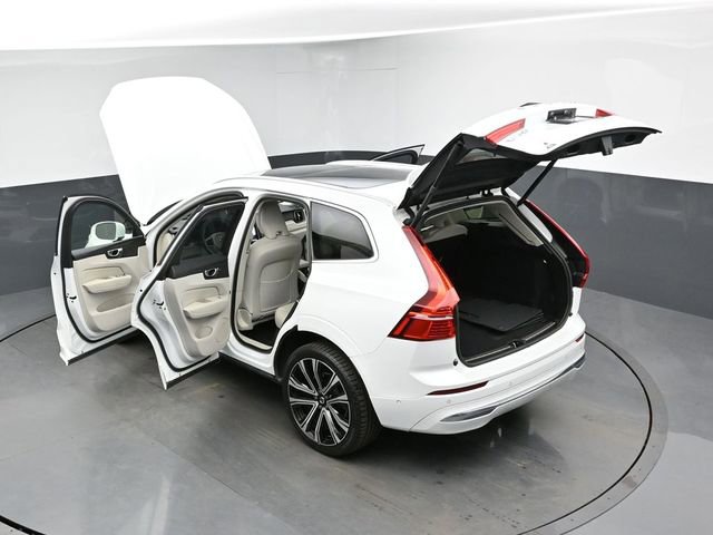 Used 2023 Volvo XC60 B5 Ultimate image 49