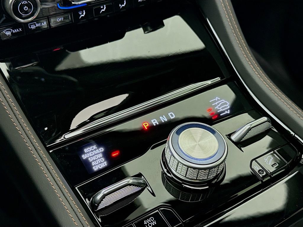 Used 2023 Jeep Grand Cherokee Summit image 18