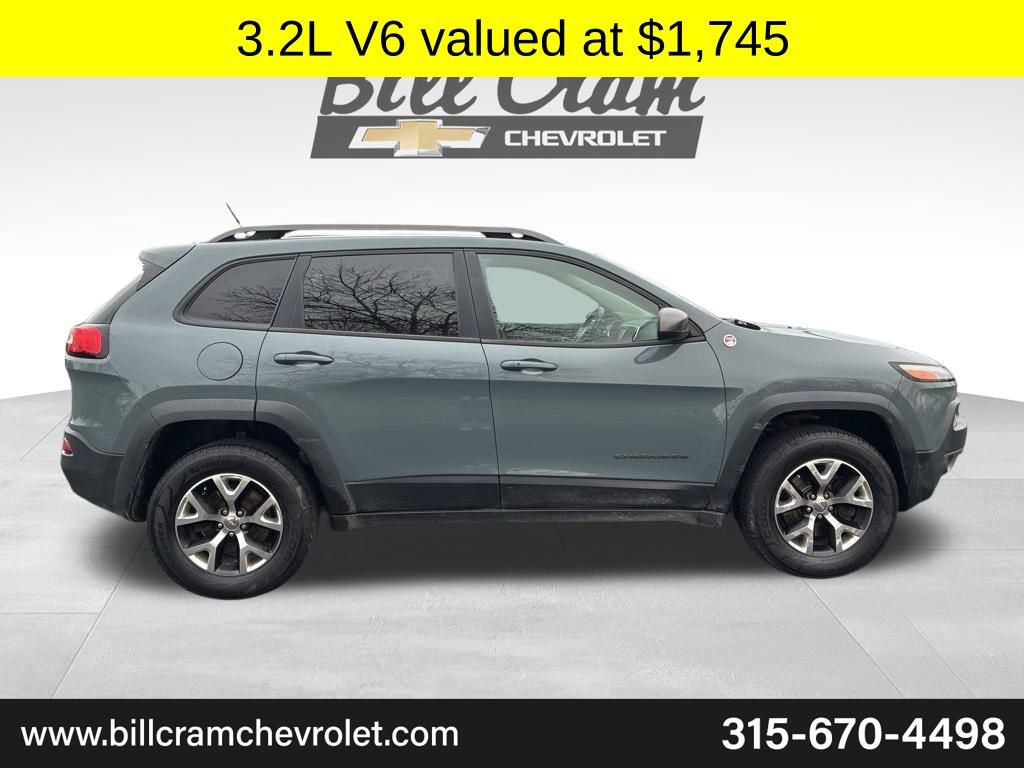 Used 2015 Jeep Cherokee Trailhawk w/ Comfort/Convenience Group image 3