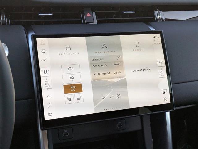 Used 2025 Land Rover Discovery Sport S image 15