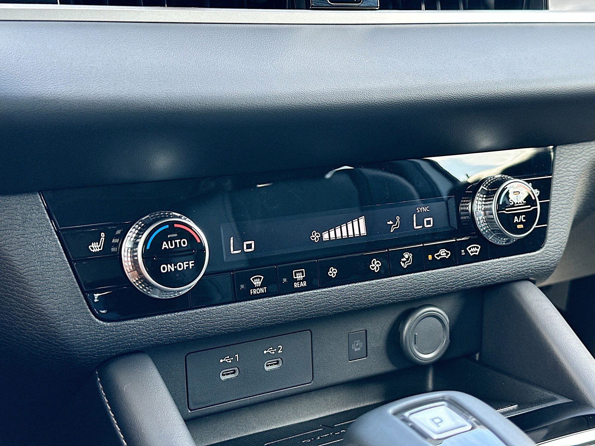 New 2025 Mitsubishi Outlander Trail Edition image 11