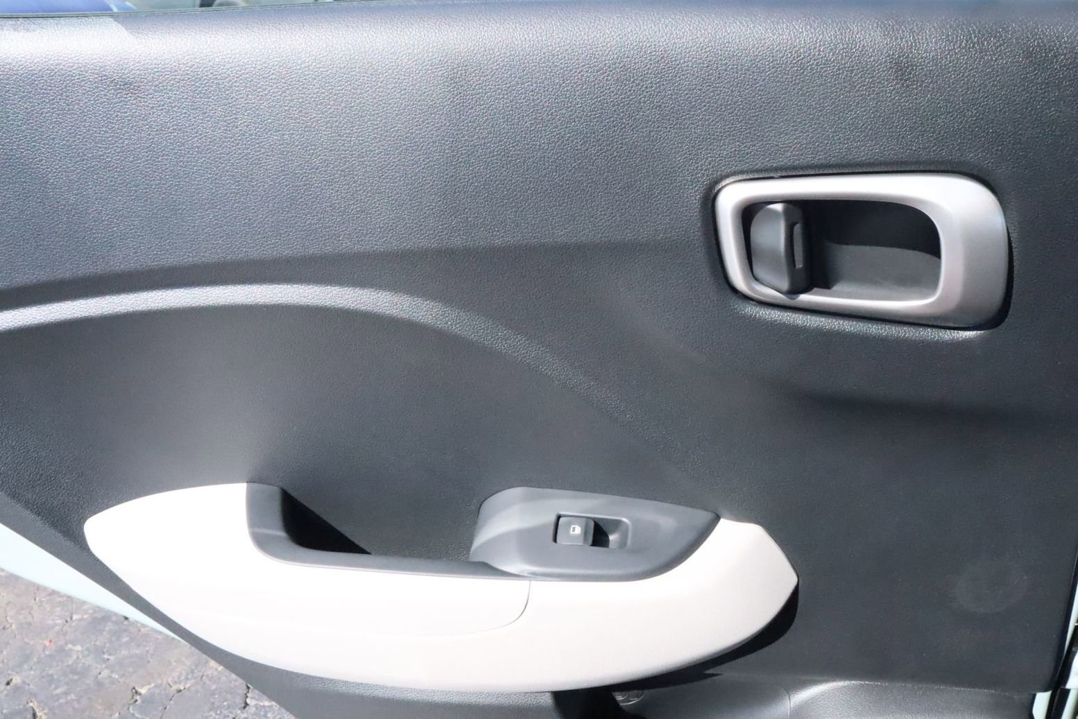 New 2026 Hyundai Venue SEL image 21