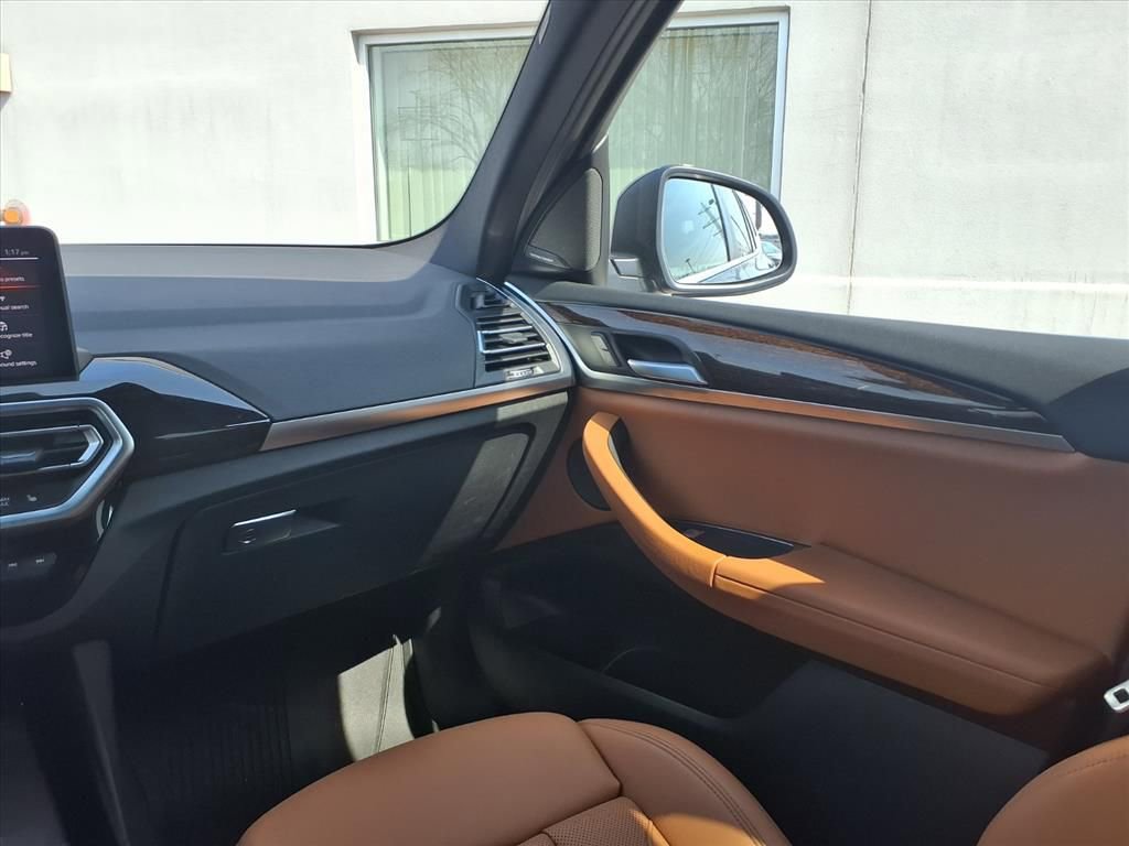 Used 2024 BMW X3 xDrive30i w/ Premium Package image 22