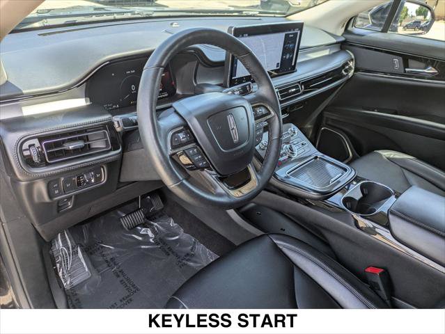 Certified 2022 Lincoln Nautilus FWD w/ Premium Package image 11