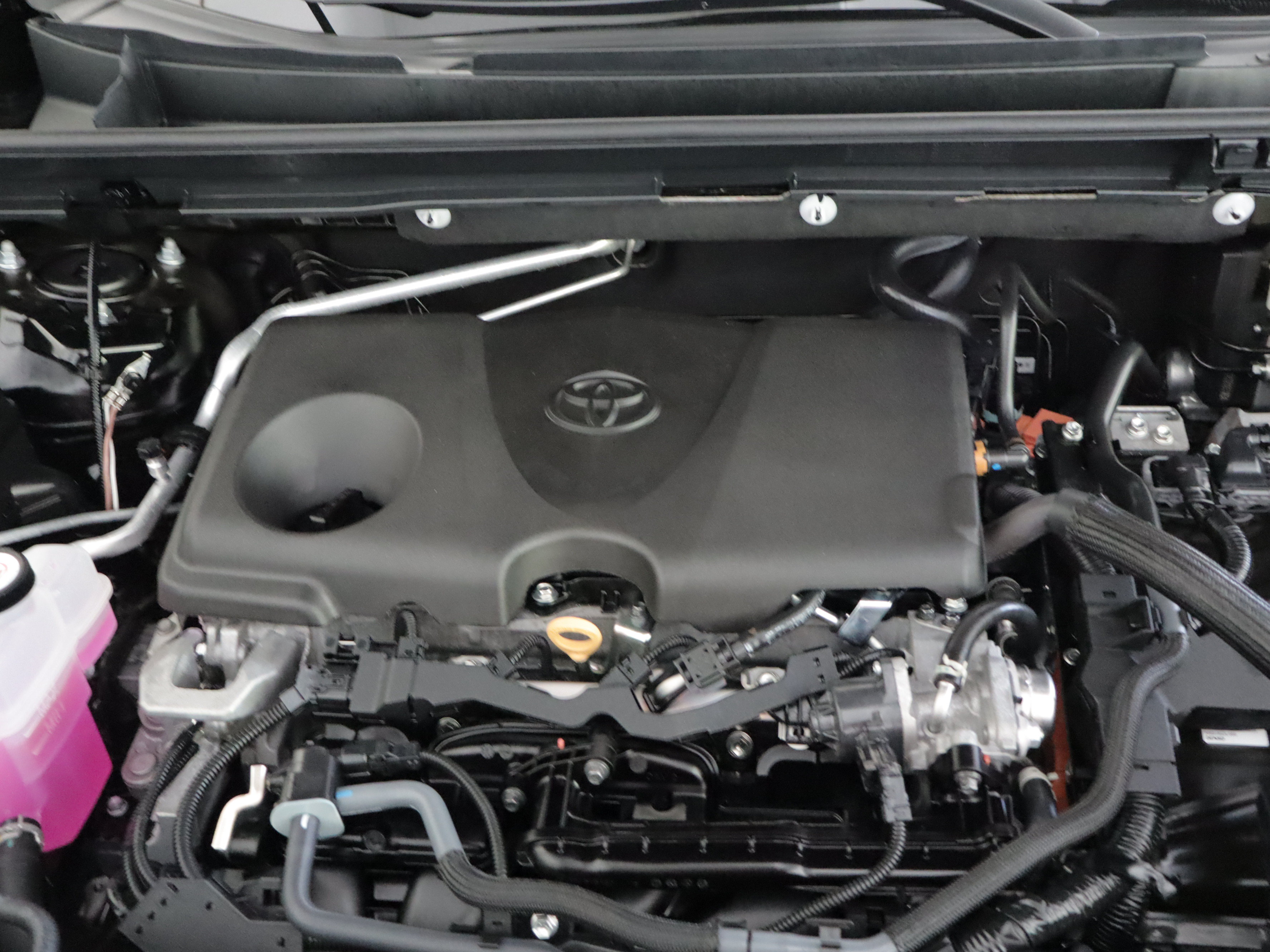 Used 2026 Toyota RAV4 LE AWD/4WD image 26