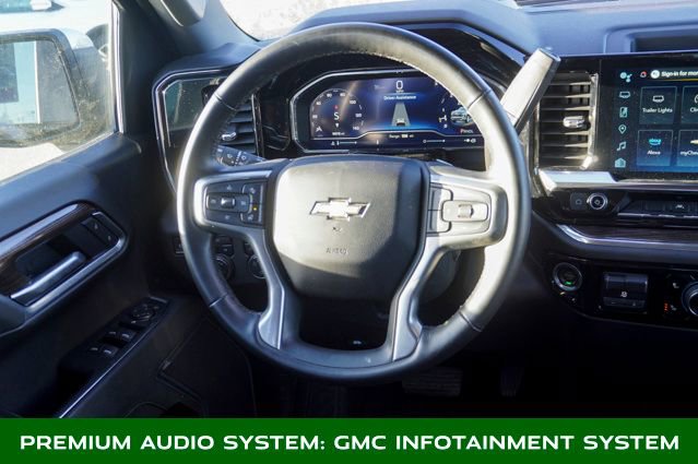 Used 2025 Chevrolet Silverado 1500 LT image 9