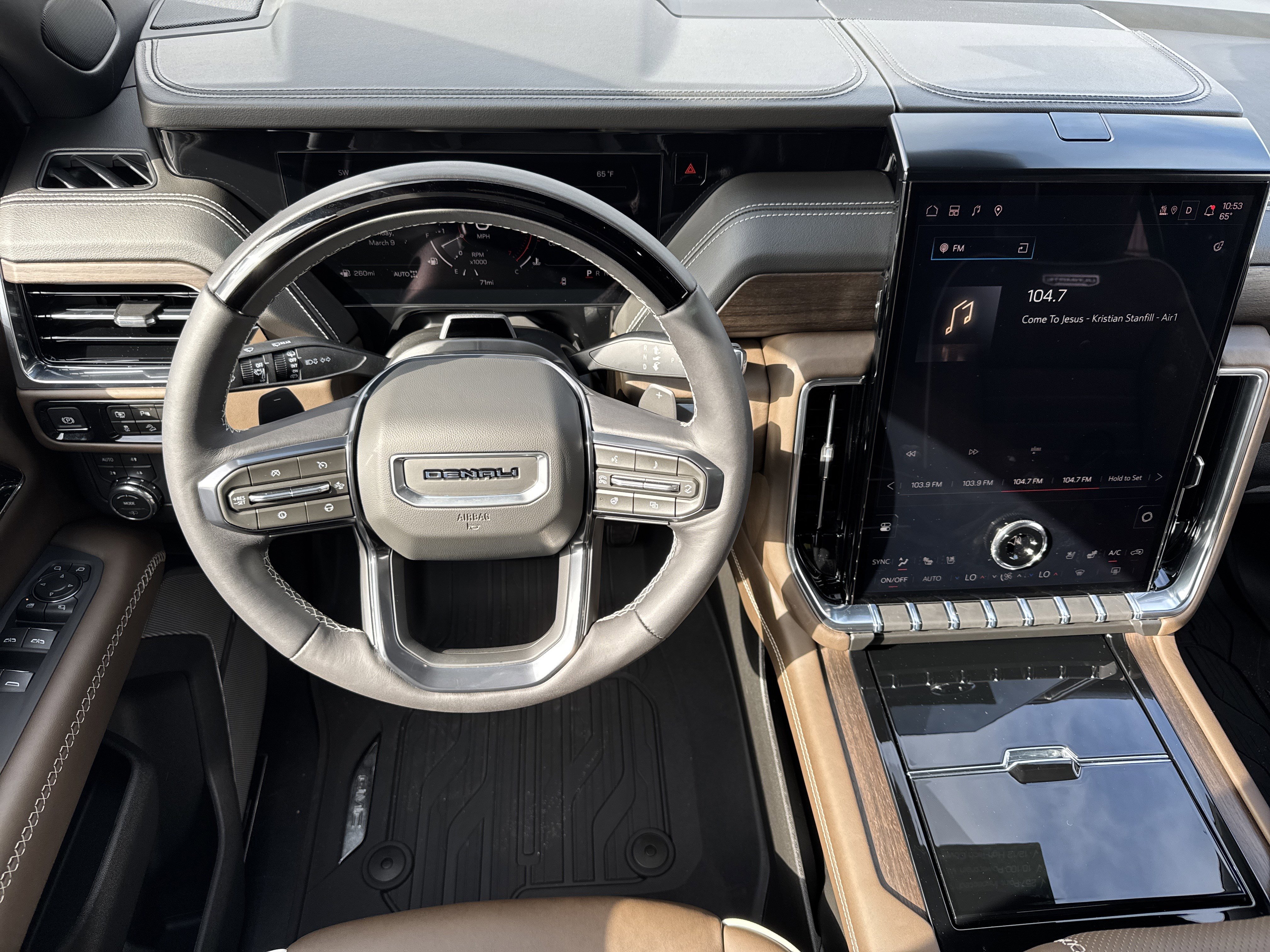 Used 2026 GMC Yukon Denali Ultimate w/ LPO, Floor Liner Package image 18