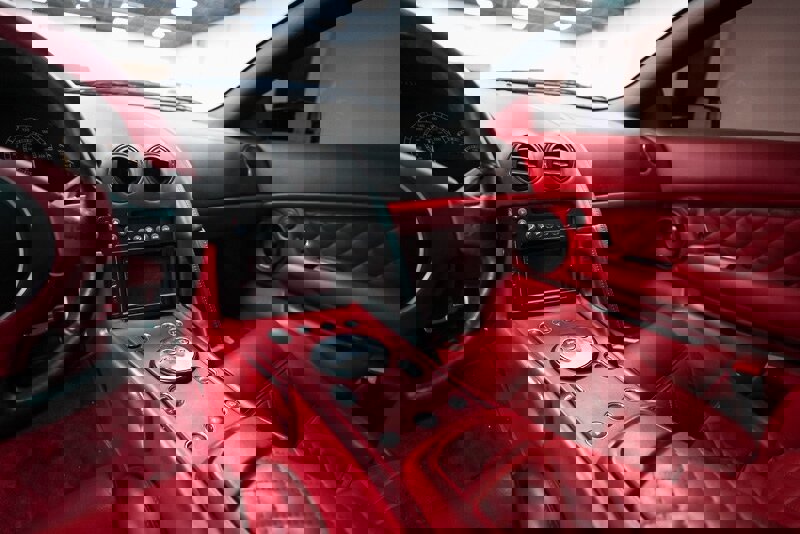 Used 2006 Lamborghini Murcielago Coupe image 9