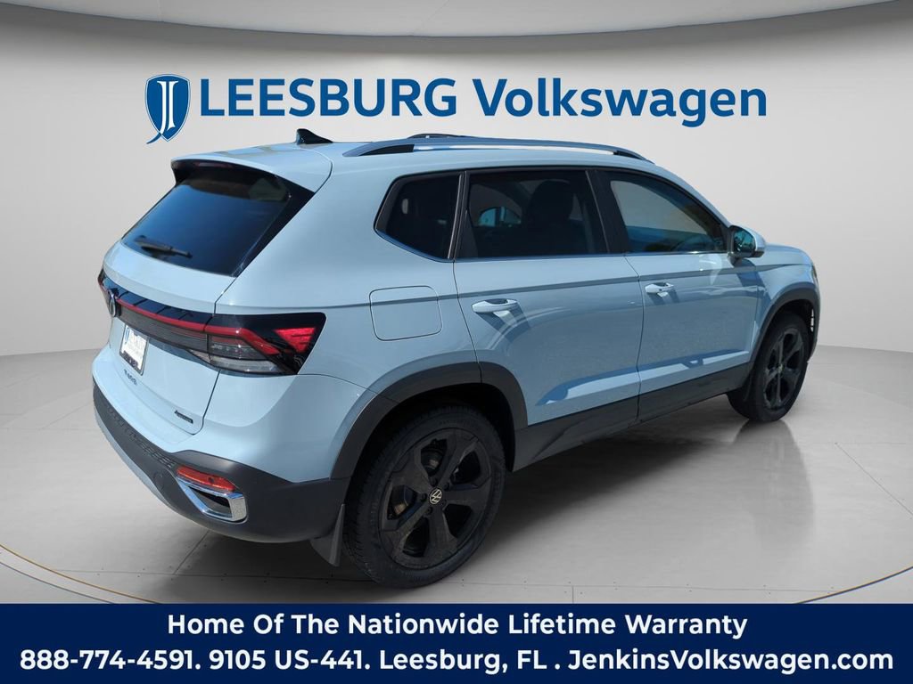 New 2026 Volkswagen Taos SEL image 6
