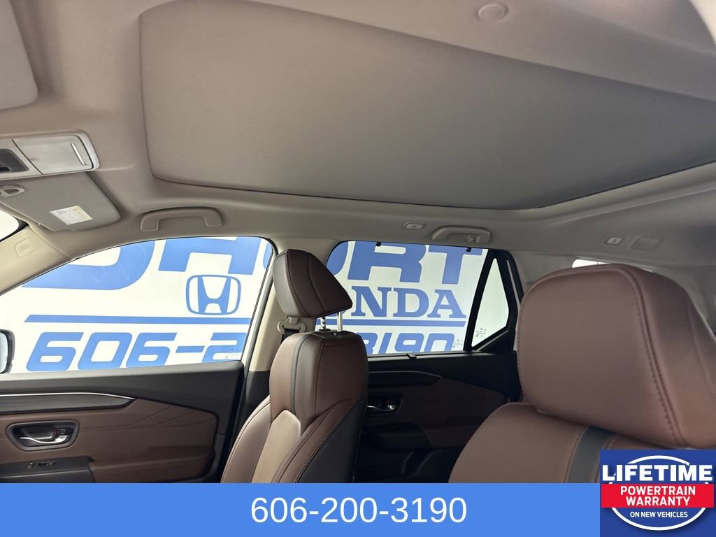 New 2026 Honda Pilot Touring image 28