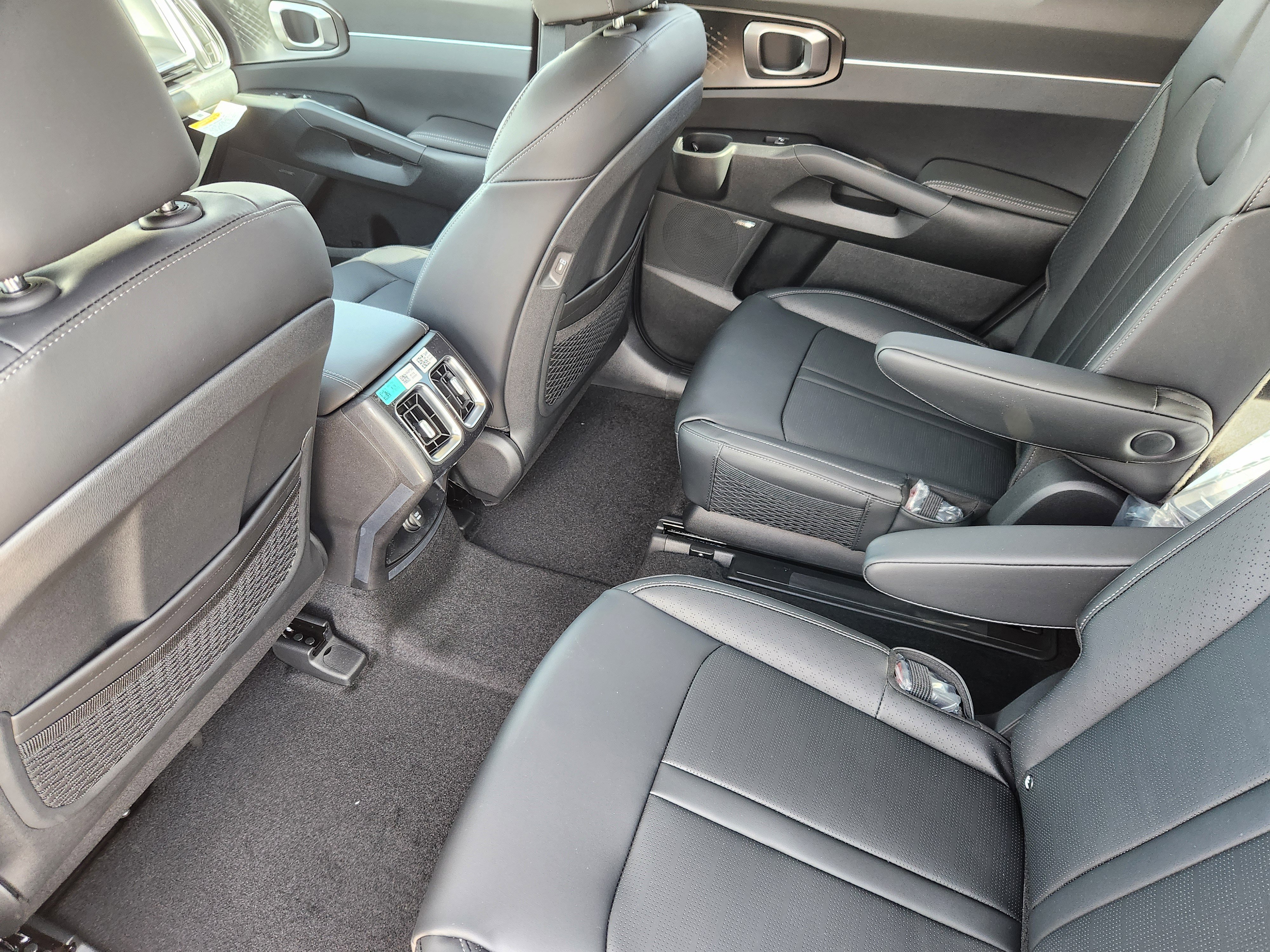 New 2026 Kia Sorento EX image 9