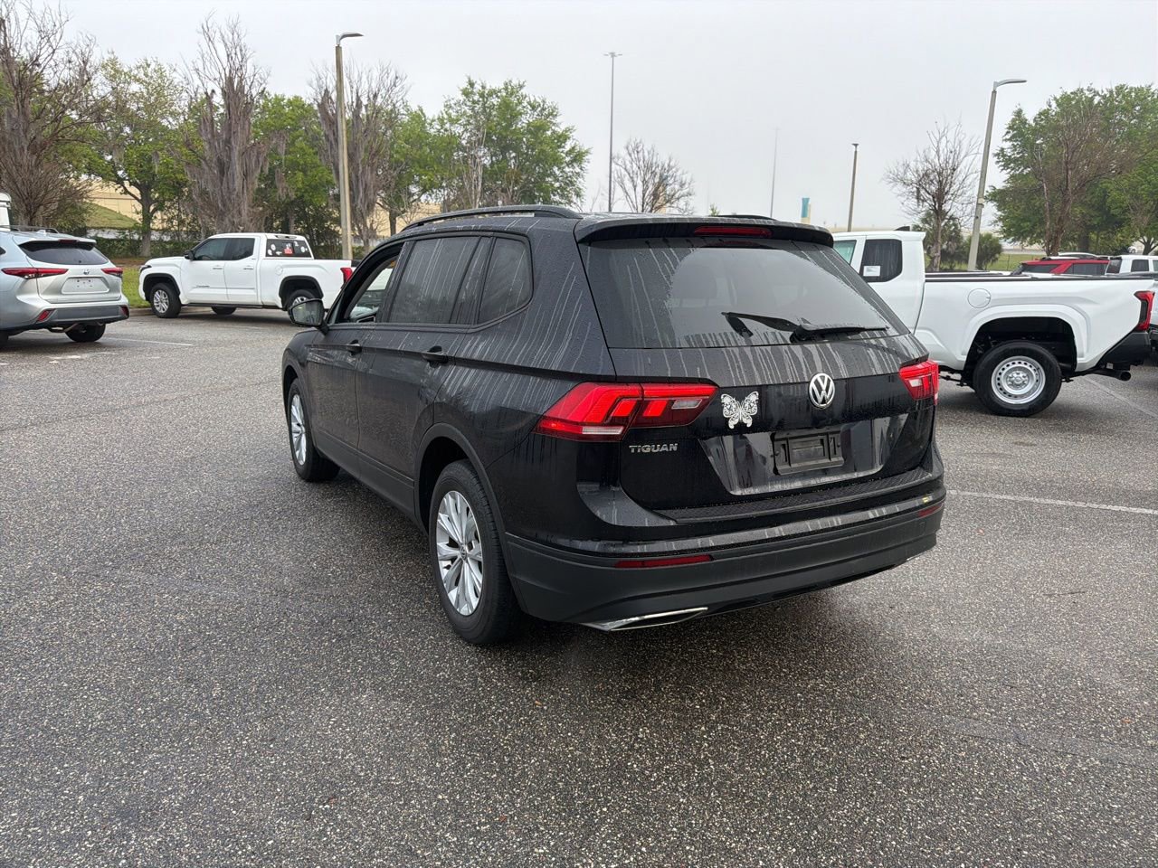 Used 2019 Volkswagen Tiguan S w/ Driver Assistance Package image 3