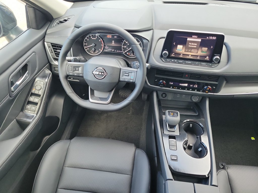 New 2026 Nissan Rogue Dark Armor FWD image 18