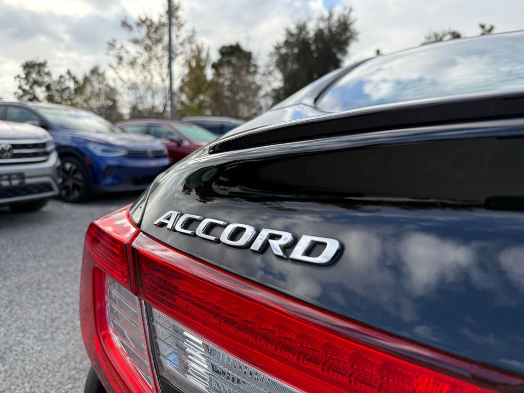 Used 2019 Honda Accord Sport image 10