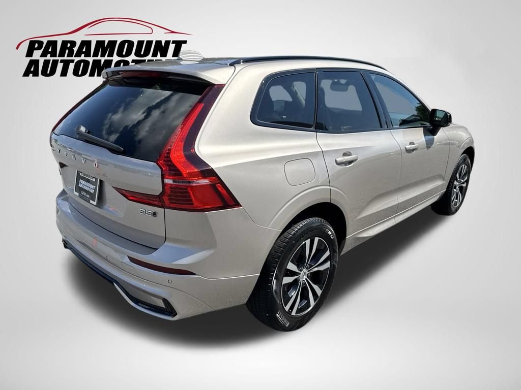 Used 2024 Volvo XC60 B5 Core AWD/4WD image 7