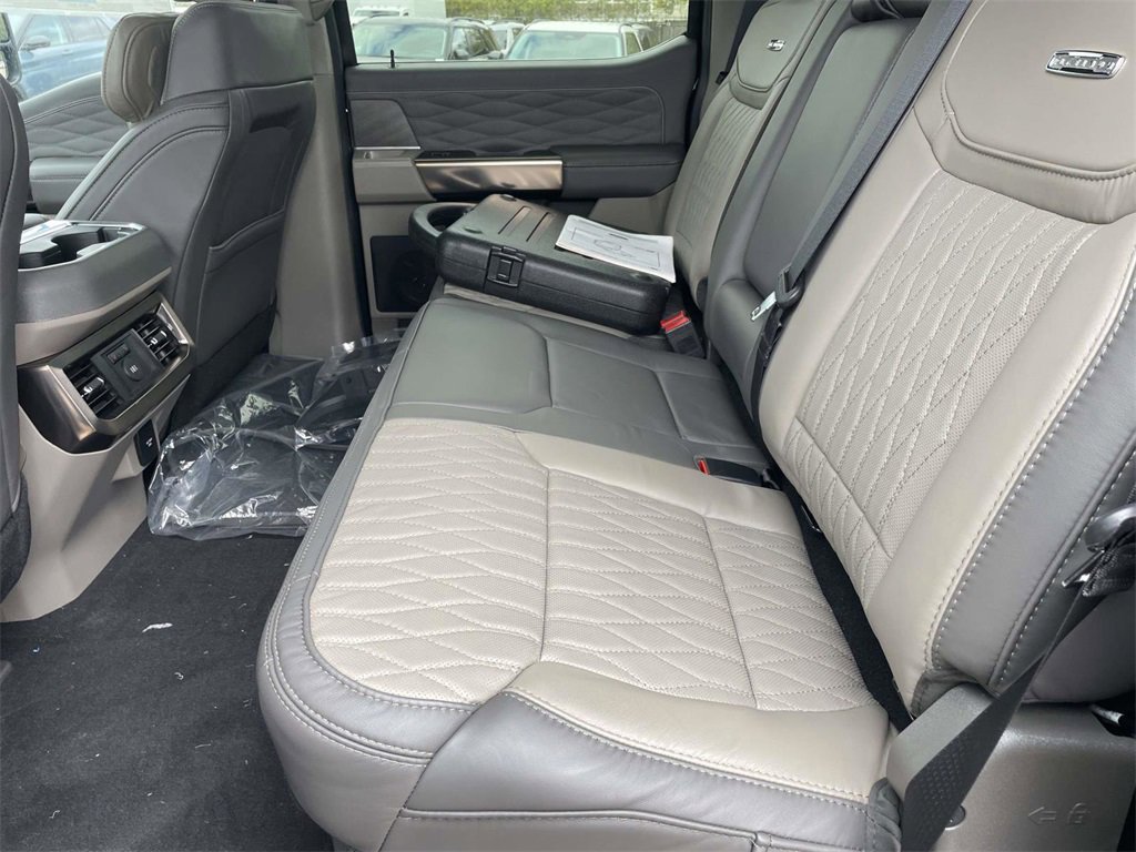 New 2026 Ford F450 Platinum w/ Platinum Plus Package image 11