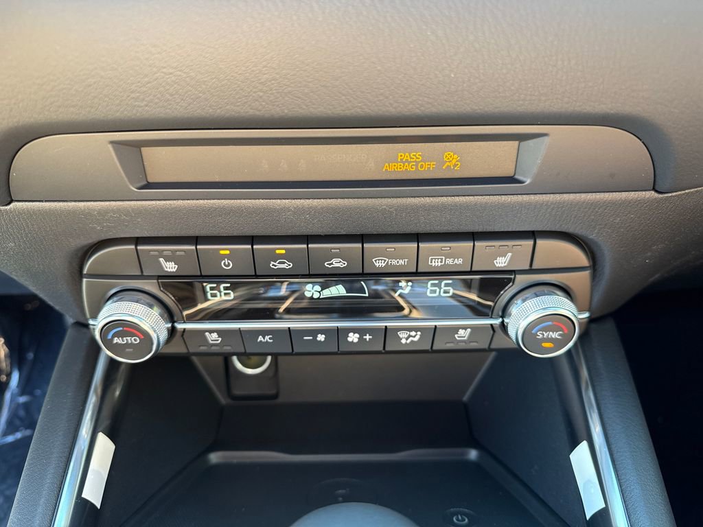 Used 2025 MAZDA CX-5 Carbon Edition image 22