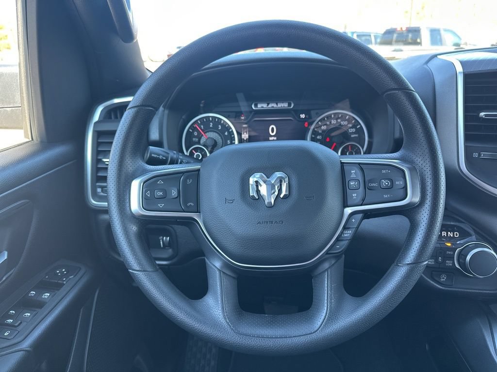 Used 2026 RAM 1500 Express AWD/4WD image 18
