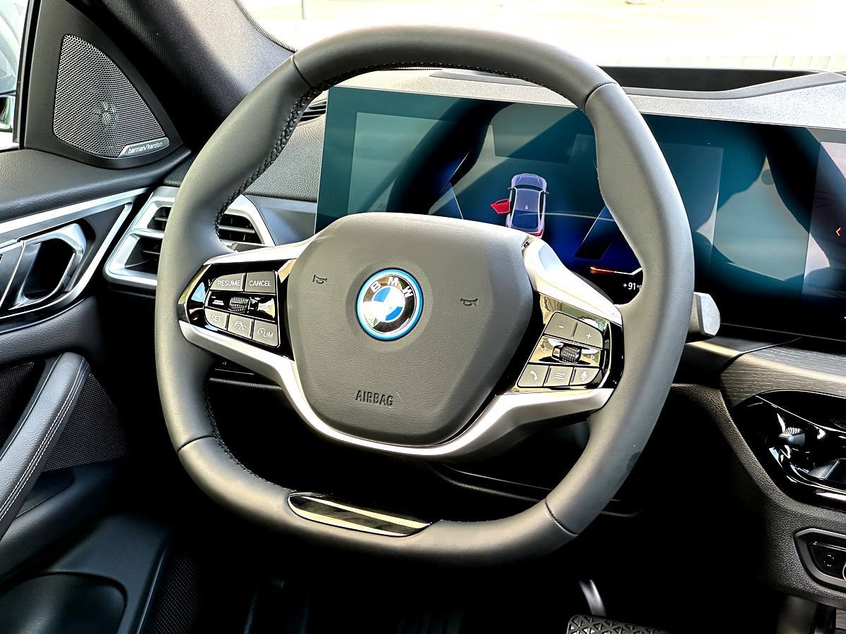 New 2026 BMW i4 eDrive40 w/ Premium Package RWD image 21