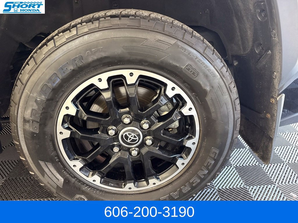 Used 2024 Toyota Sequoia 4WD image 12