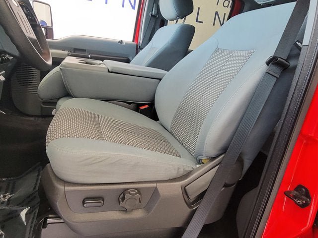 Used 2016 Ford F250 XLT w/ XLT Value Package AWD/4WD image 18