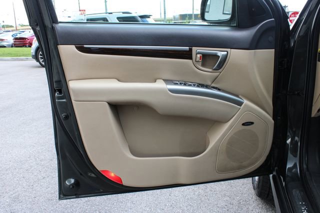 Used 2012 Hyundai Santa Fe Limited FWD image 10
