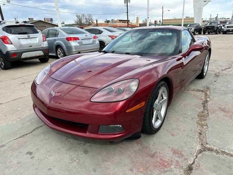Used 2007 Chevrolet Corvette Coupe RWD image 3