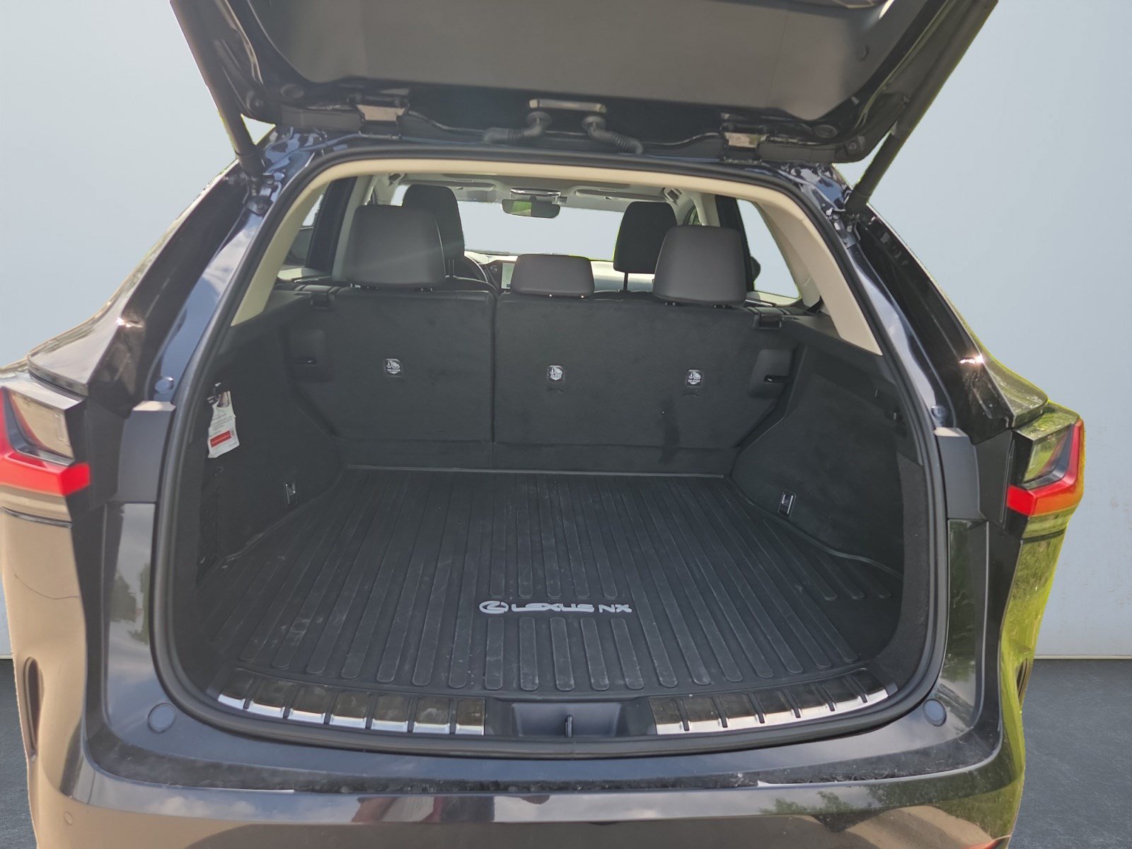 Used 2025 Lexus NX 350 AWD w/ Accessory Package (2T) image 16