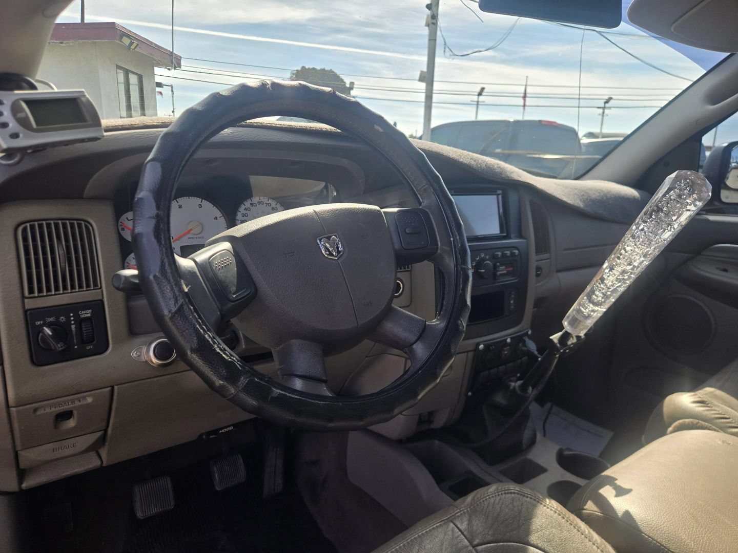 Used 2004 Dodge Ram 3500 Truck SLT w/ Trailer Tow Group RWD image 11