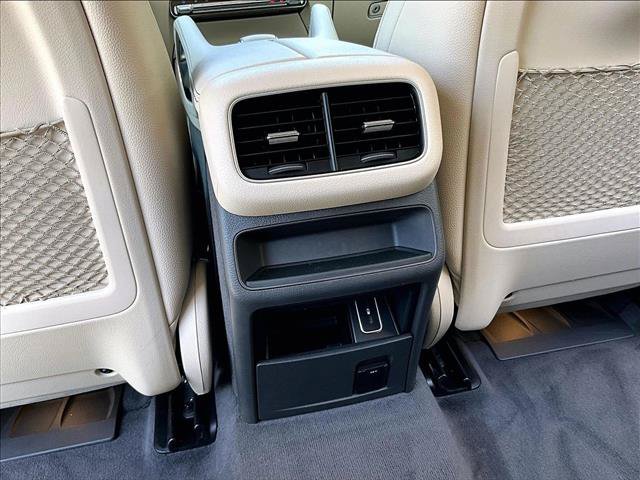 Used 2020 Mercedes-Benz GLS 450 4MATIC image 24