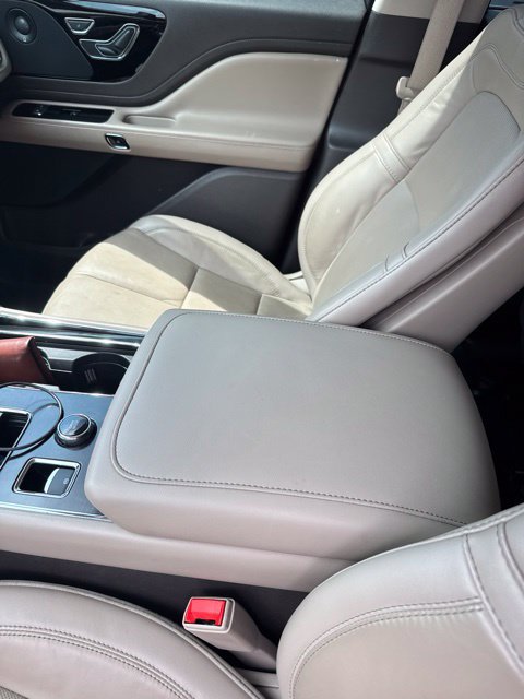 Certified 2023 Lincoln Aviator Reserve w/ Elements Package Plus RWD image 5