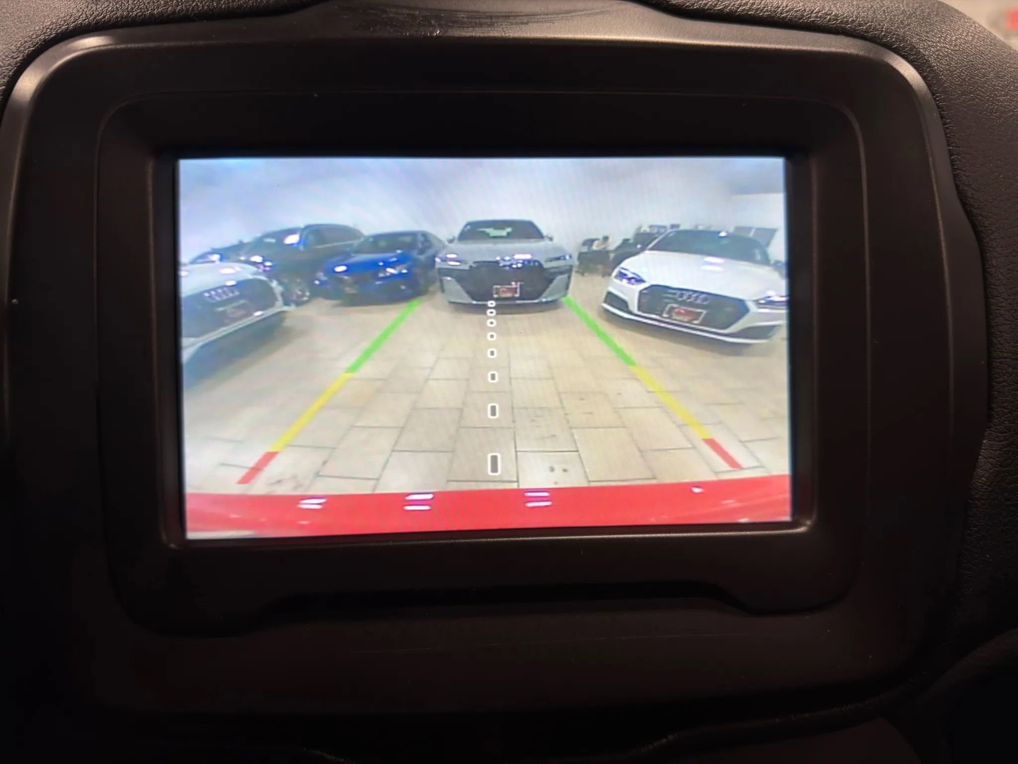 Used 2019 Jeep Renegade Trailhawk AWD/4WD image 19