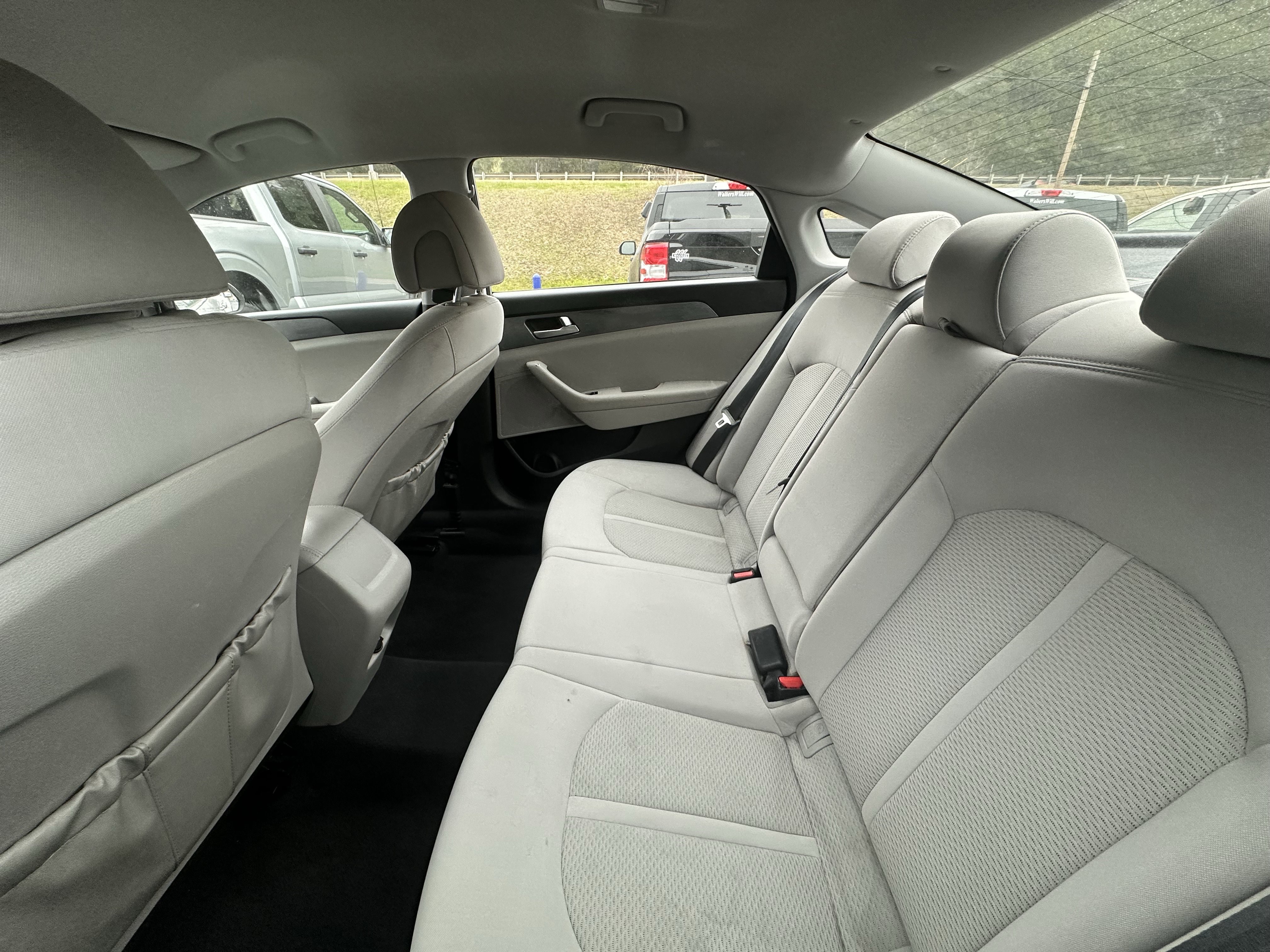 Used 2017 Hyundai Sonata SE image 12