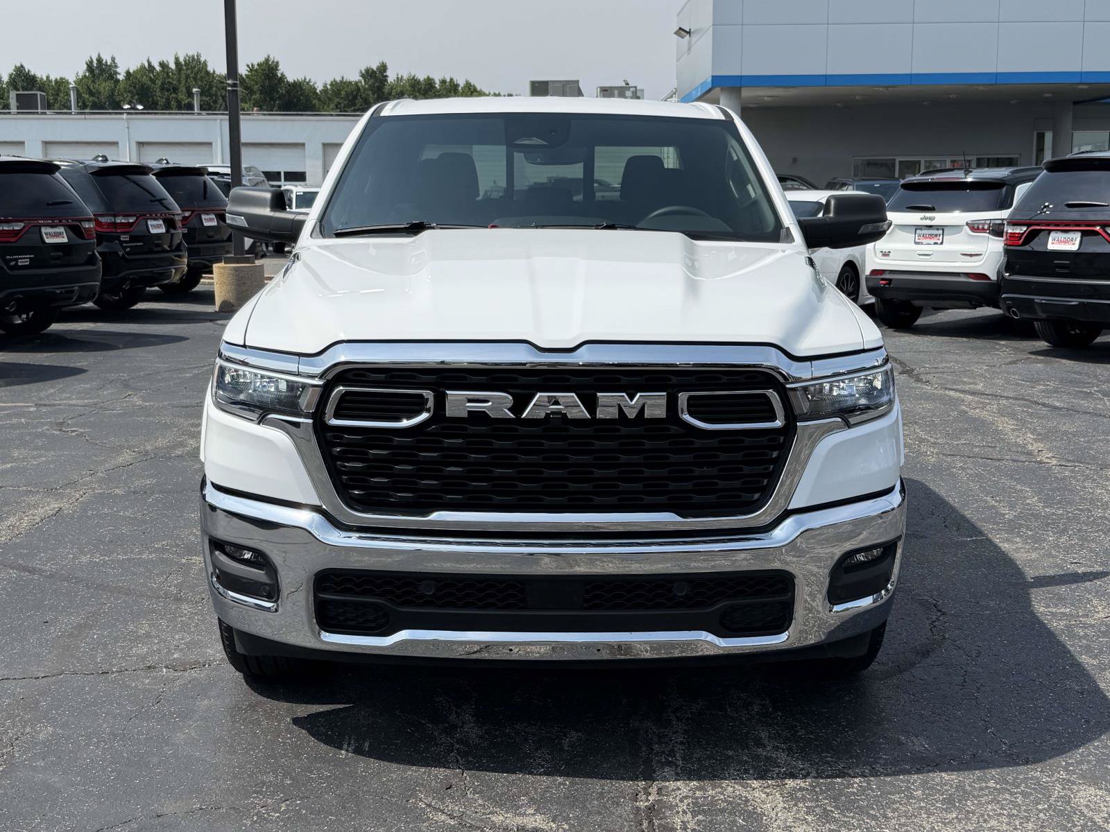 Used 2026 RAM 1500 Big Horn AWD/4WD image 8