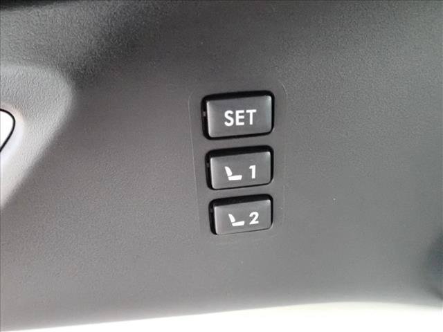 Used 2019 Subaru Ascent Limited AWD/4WD image 15