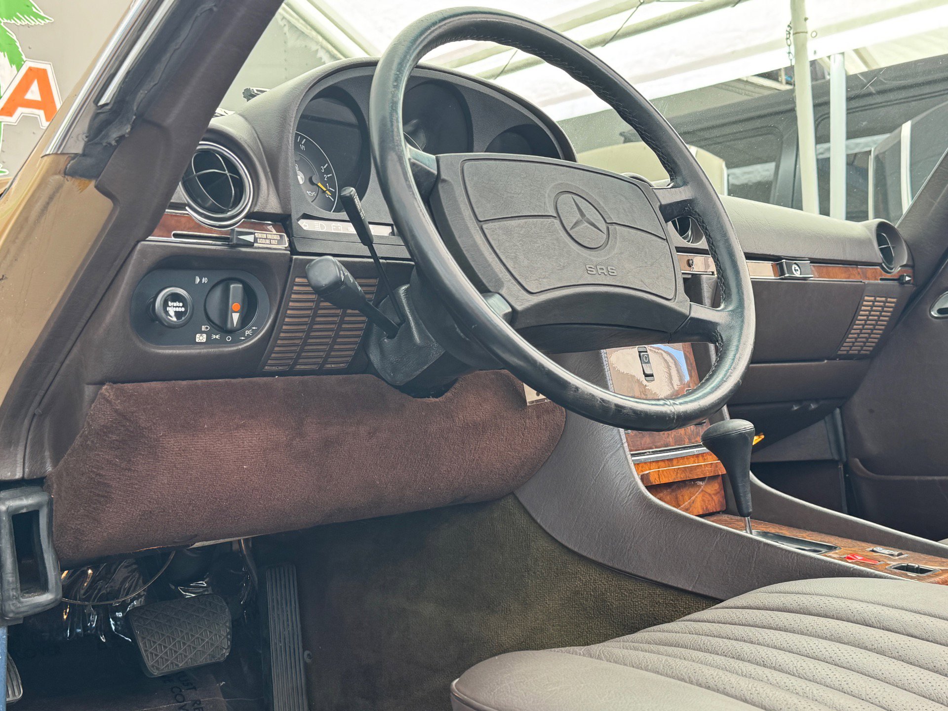 Used 1987 Mercedes-Benz 560 SL image 28