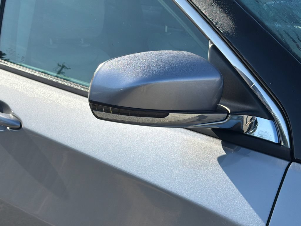Used 2019 Jeep Compass Limited FWD image 9