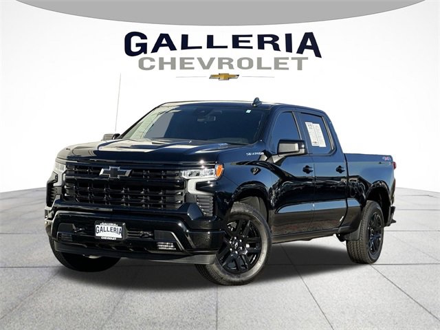 Used 2025 Chevrolet Silverado 1500 RST image 2