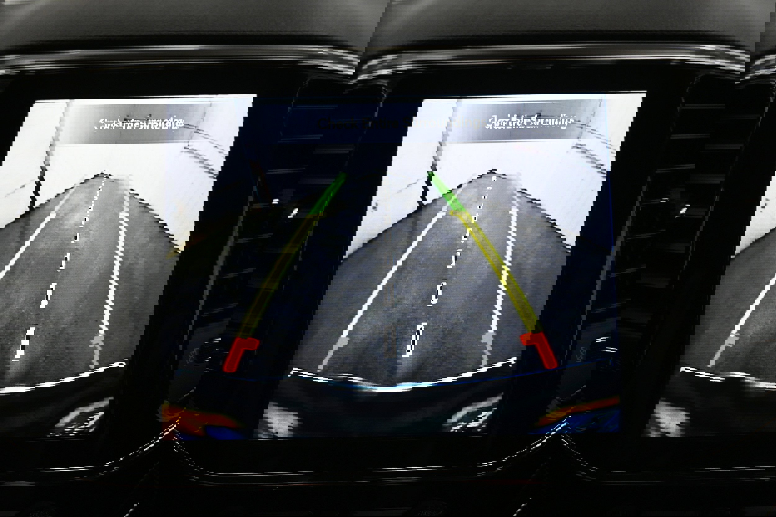 Used 2020 Jeep Grand Cherokee Limited w/ Premium Lighting Group image 18