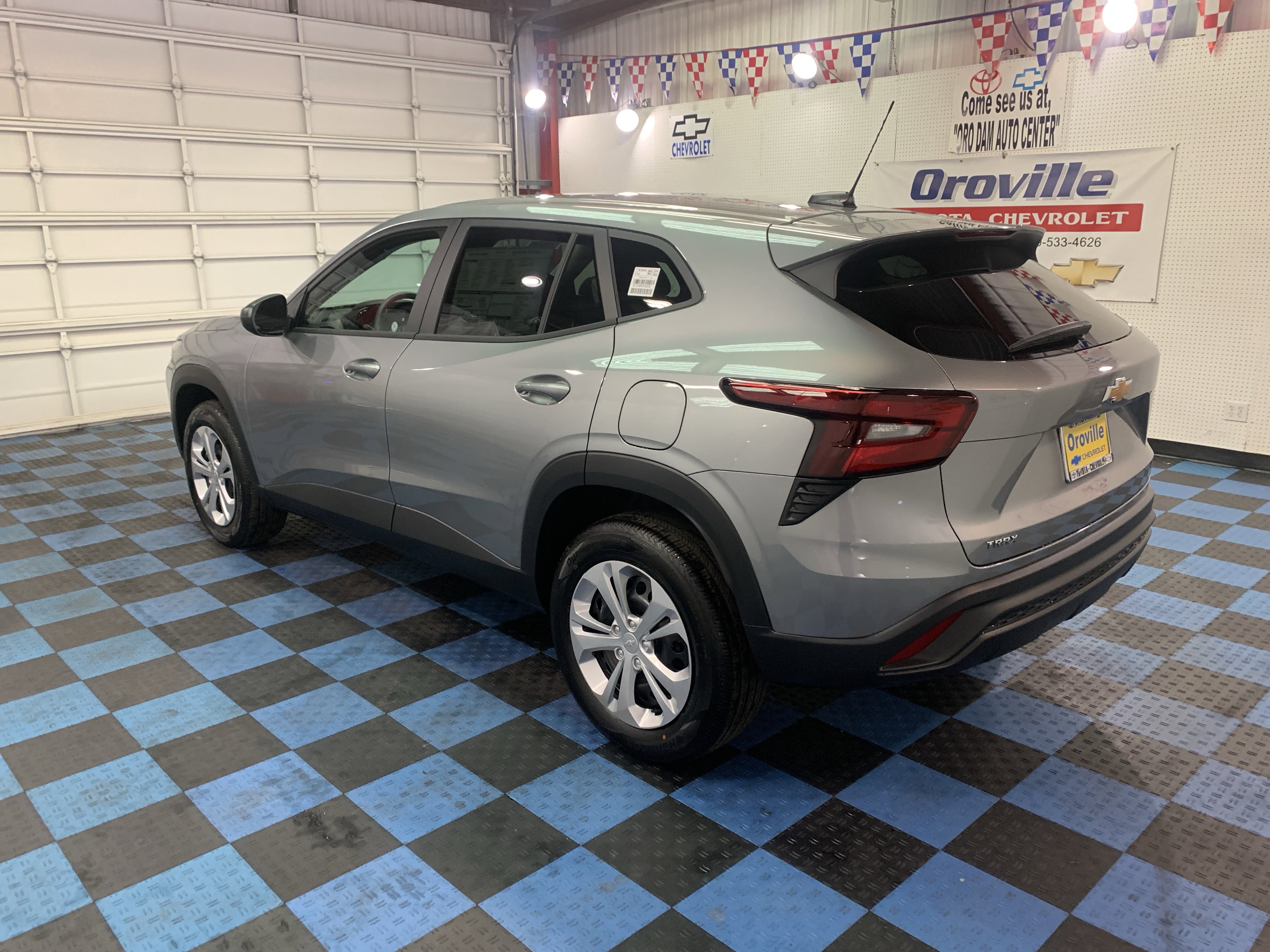 New 2026 Chevrolet Trax LS image 8