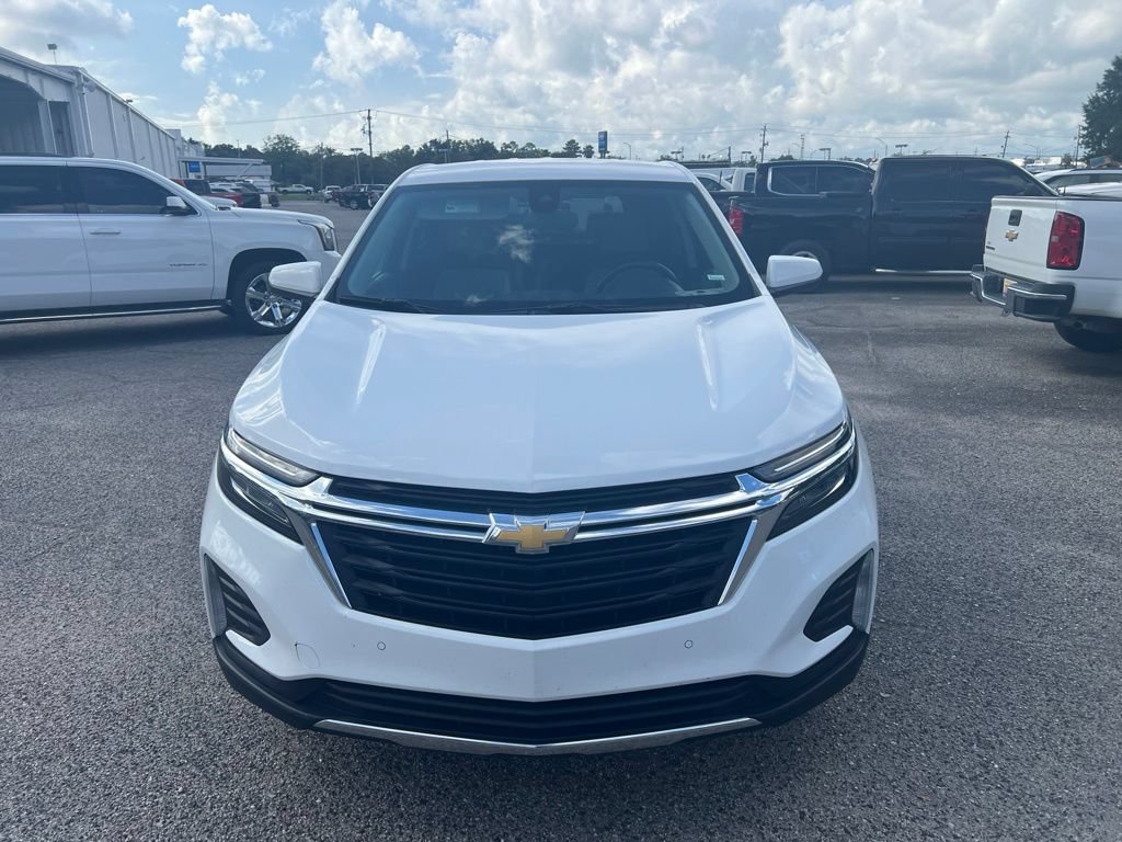 Used 2024 Chevrolet Equinox LT FWD image 3