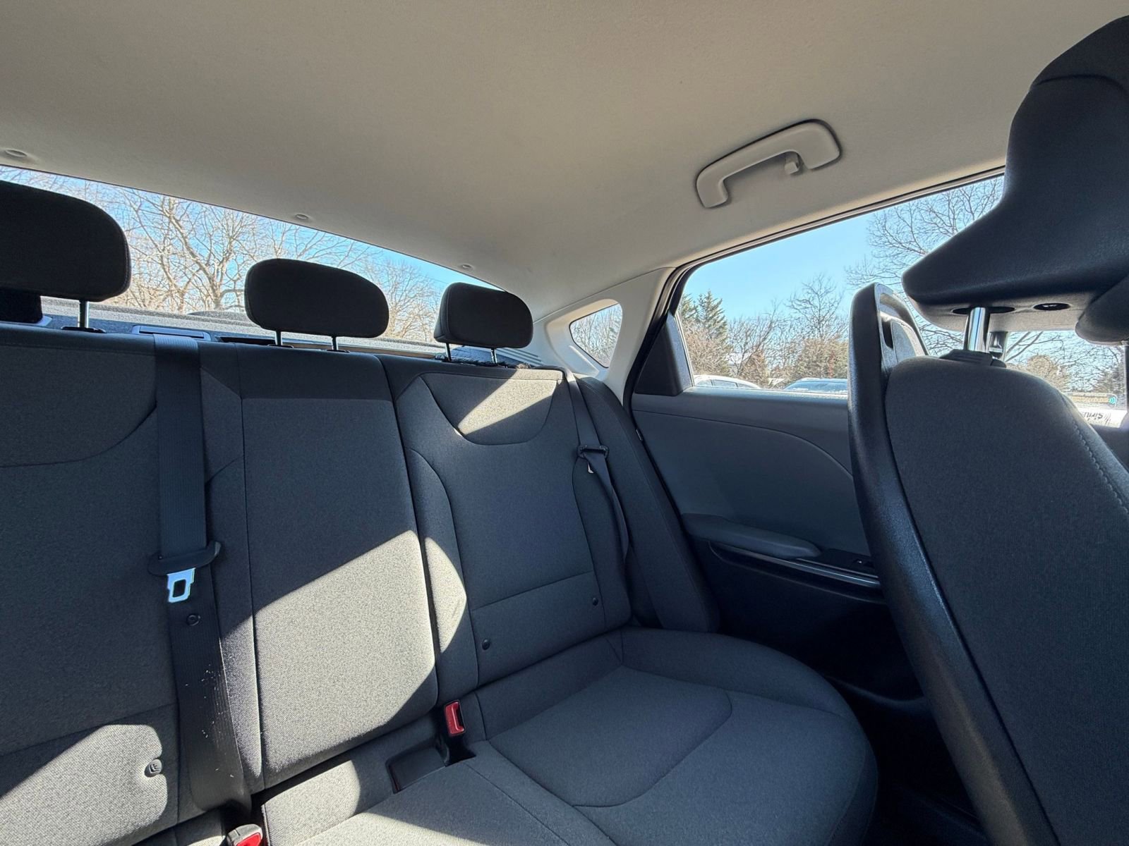 Used 2025 Kia K4 FWD image 36