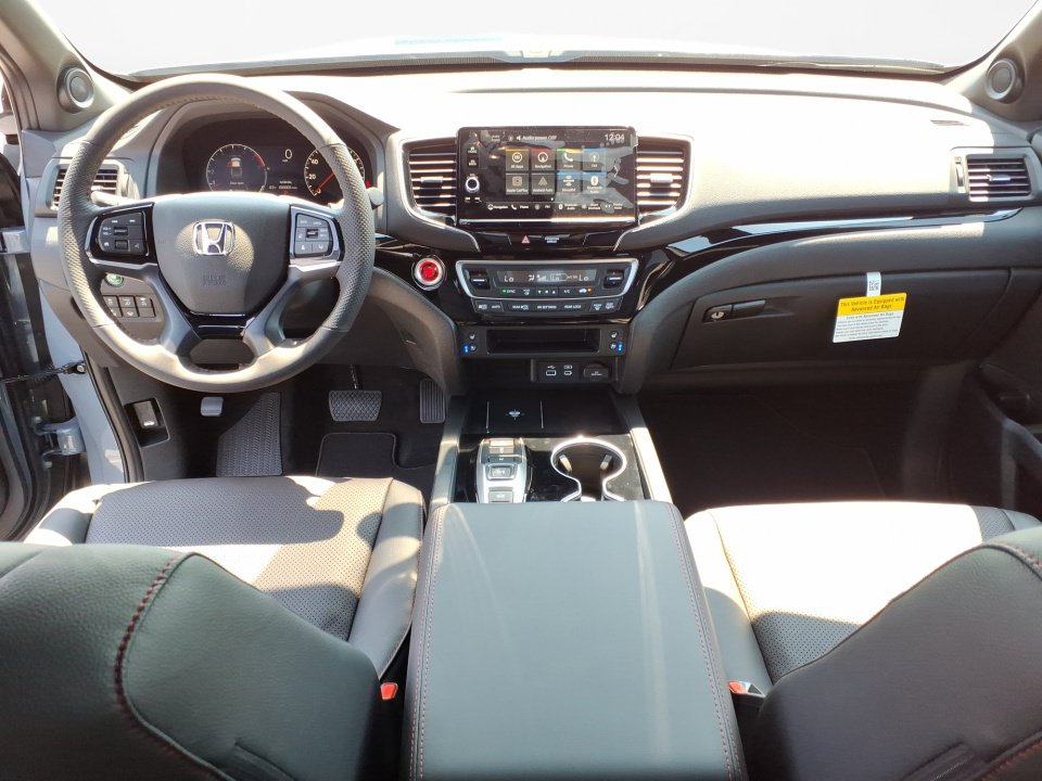 New 2026 Honda Ridgeline Black Edition image 11