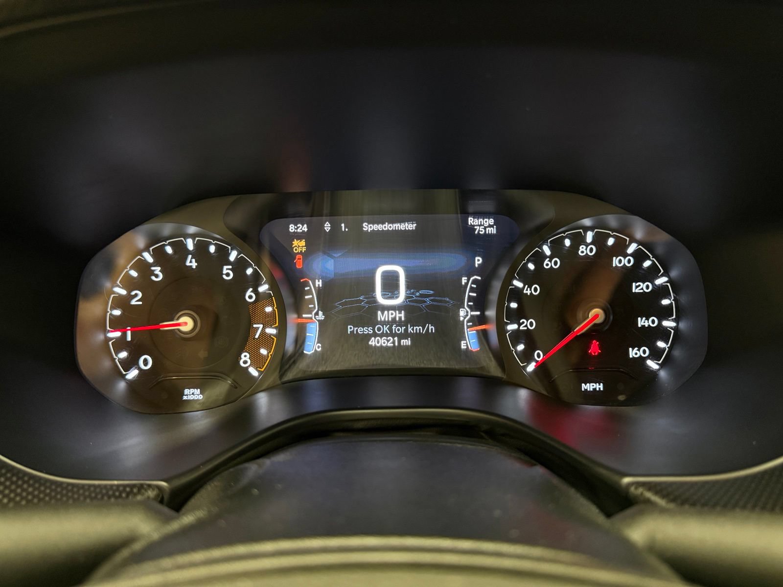 Used 2025 Jeep Compass Trailhawk AWD/4WD image 13