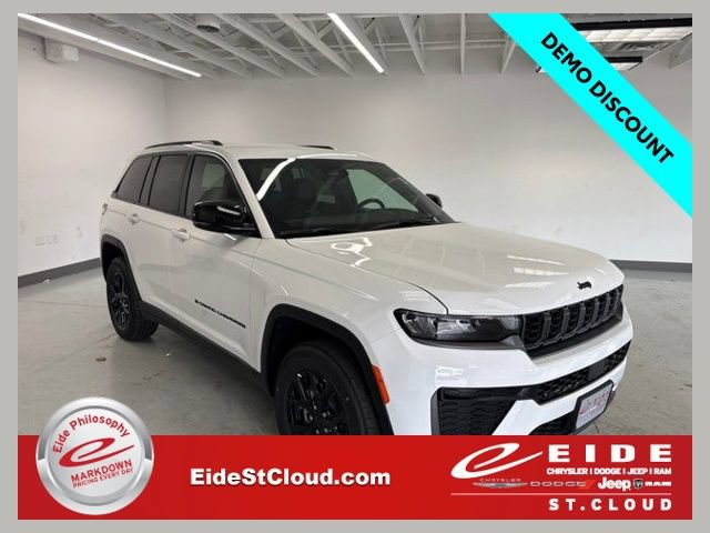 New 2026 Jeep Grand Cherokee Altitude